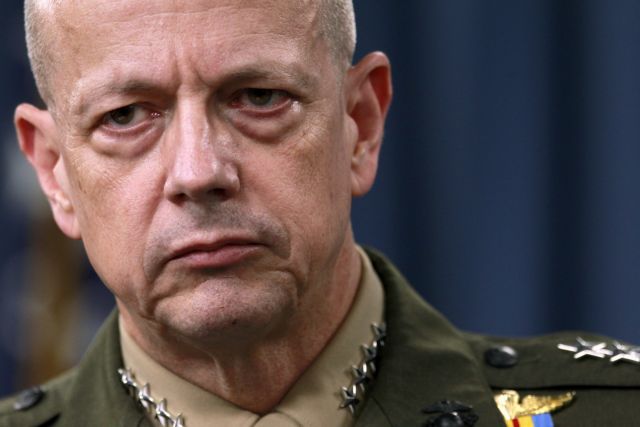 Το σκάνδαλο Πετρέους πάγωσε την υποψηφιότητα του στρατηγού Άλεν στη διοίκηση του ΝΑΤΟ